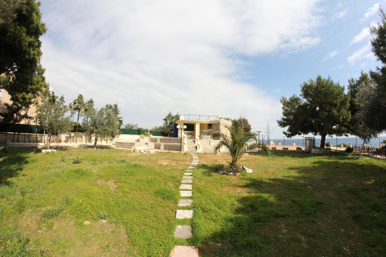 Silis Houses On The Beach Артемида Екстериор снимка